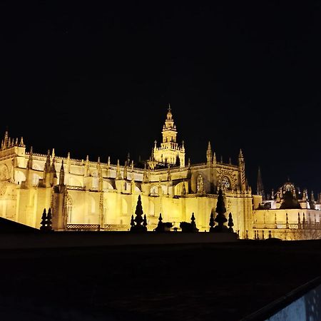 Suite Apartament Cathedral Севилья Экстерьер фото
